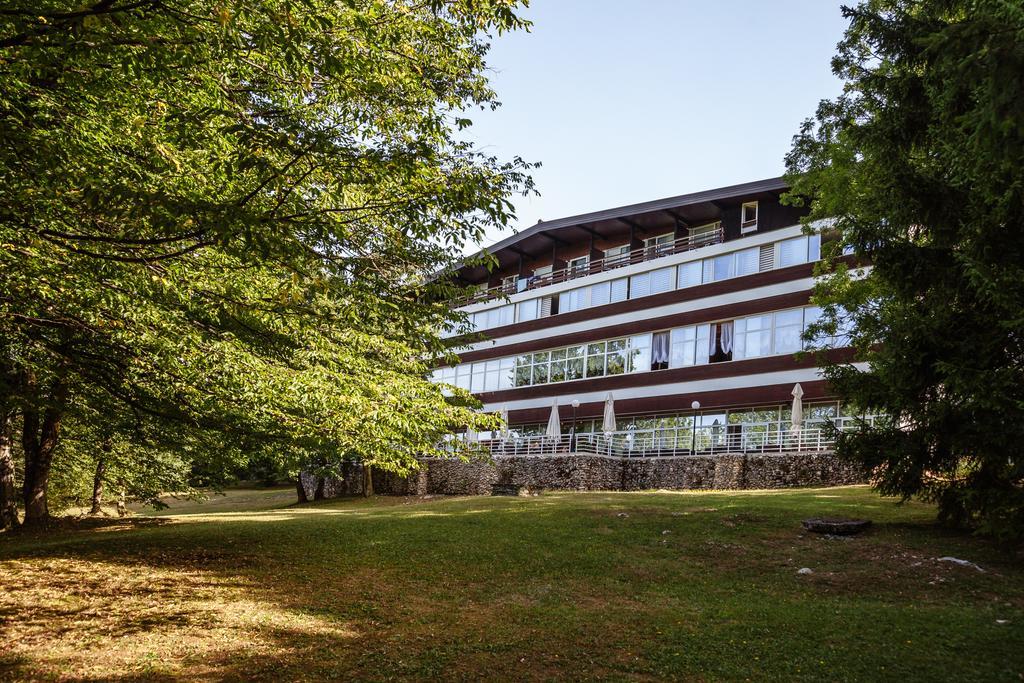 Hotel Jezero Plitvička Jezera Eksteriør bilde